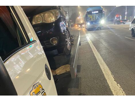 Guincho na Avenida Engenheiro Luís Carlos Berrini